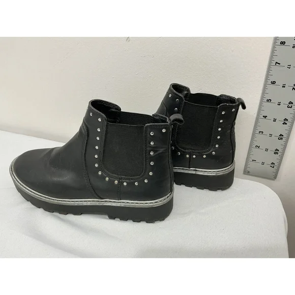 Girls Wonder Nation 4 Pull On Black Studded Chunky Heel Bootie - Picture 4 of 10